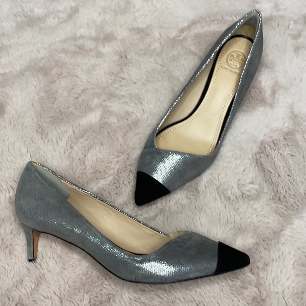 Tory Burch Silver Pointed Toe Kitten Heel Pumps with Black Cap